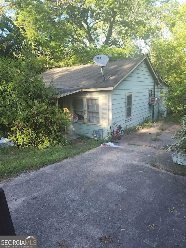 3491 Bond St W, Macon, GA 31204 - view of front facade featuring a shingled roof