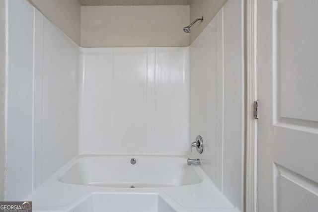 2800 Macon Dr SE, Atlanta, GA 30354 - bathroom with shower / bathtub combination