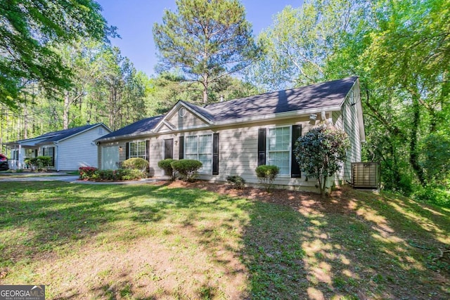2800 Macon Dr SE, Atlanta, GA 30354 - ranch-style home featuring a front lawn