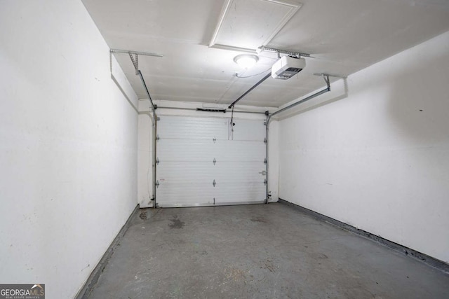 2800 Macon Dr SE, Atlanta, GA 30354 - garage featuring a garage door opener