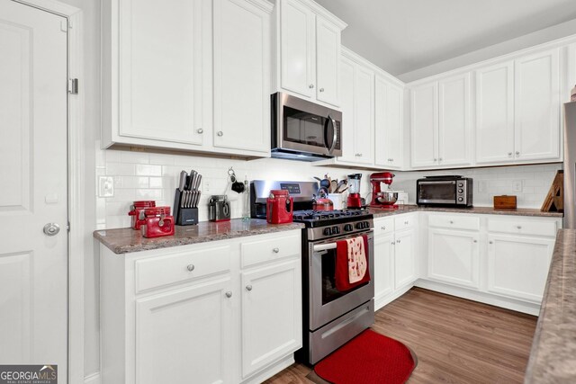 18 Castlemoor Loop, Adairsville, GA 30103