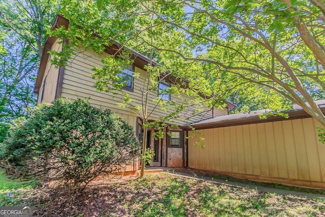 1074 Cherokee Hts, Stone Mountain, GA 30083 - view of front facade