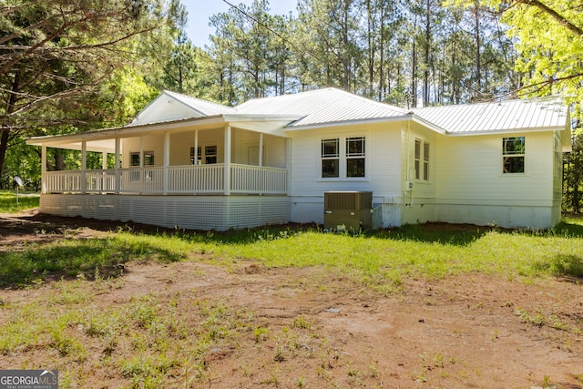 564 Bailey Mill Rd, Yatesville, GA 31097 - view of front of property featuring covered porch and a metal roof