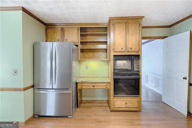 3625 Stonehenge Way NE, Marietta, GA 30066 - kitchen featuring black appliances, crown molding, light wood-style flooring, open shelves, and a textured ceiling