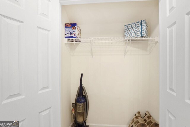 2595 Grapevine Cir, Cumming, GA 30041 - view of walk in closet