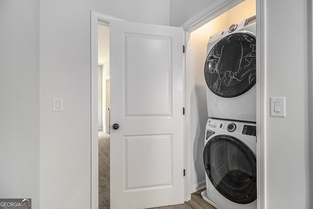 387 Skylar Way SE, Atlanta, GA 30315 - clothes washing area featuring stacked washer / drying machine