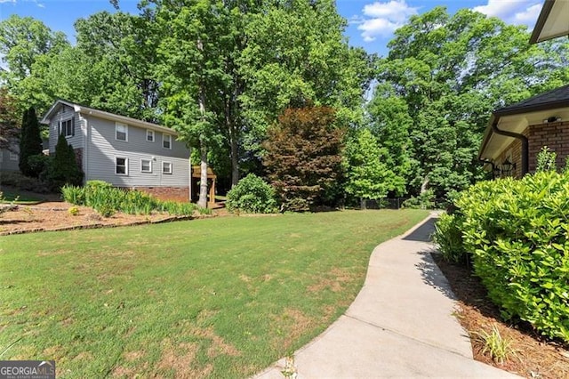5816 Chamblee Dunwoody, Atlanta, GA 30338 - view of grassy yard
