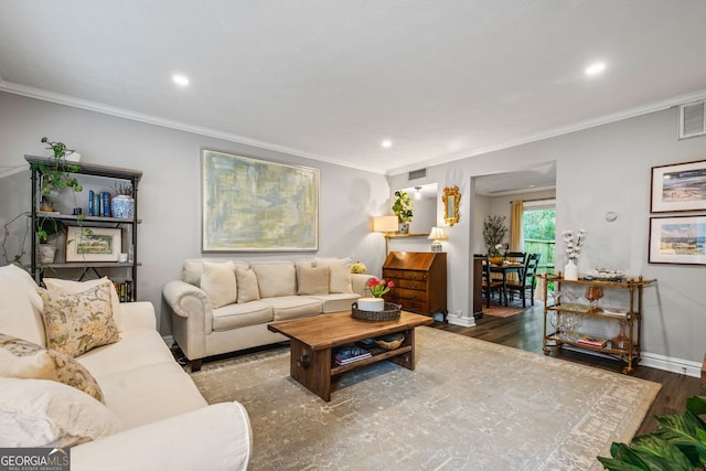 120 Biscayne Dr NW Unit C13, Atlanta, GA 30309 - living room featuring wood finished floors, crown molding, recessed lighting, and baseboards