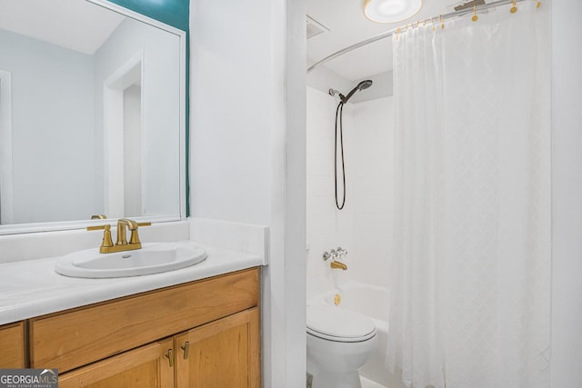 1150 Collier Rd NW Unit 25D, Atlanta, GA 30318 - full bath with toilet, vanity, and shower / bath combo