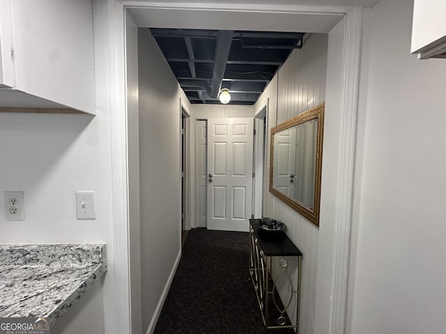2059 Clearwater Dr SE, Marietta, GA 30067 - hallway with carpet flooring and baseboards