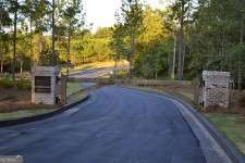 341 Retreat Trl, Lagrange, GA 30240