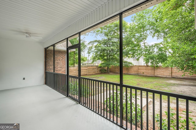 124 Cinder Hill Dr, Brunswick, GA 31523 - unfurnished sunroom with a ceiling fan
