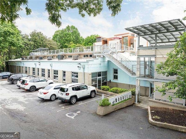 964 Dekalb Ave NE Unit 112, Atlanta, GA 30307 - view of uncovered parking lot