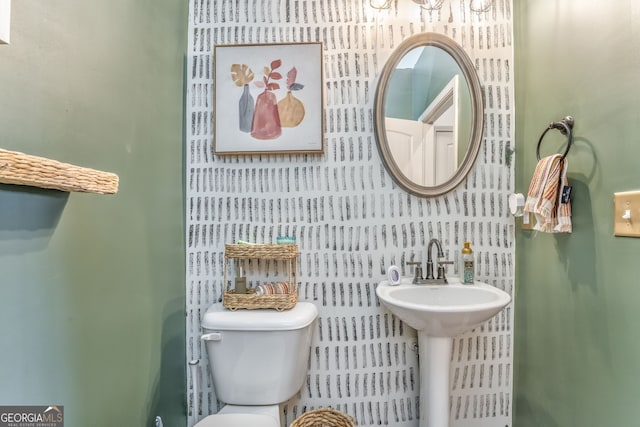 214 Willowbrook Way SE, Calhoun, GA 30701 - bathroom with toilet