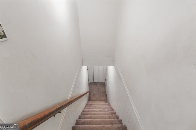 154 Willowdell Dr, Toccoa, GA 30577 - stairs featuring a decorative wall and carpet floors