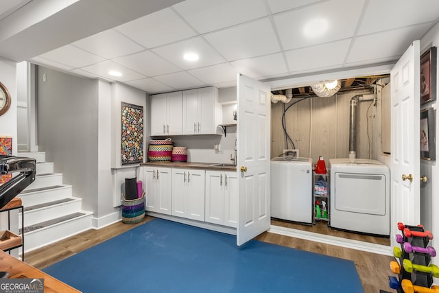 504 Kingswood Ln NW, Atlanta, GA 30305 - laundry area with washer and dryer, dark wood-style flooring, recessed lighting, and baseboards