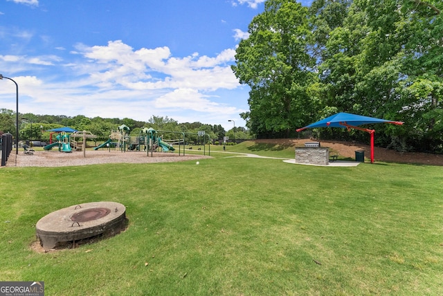 1721 Mulberry Lake Dr, Dacula, GA 30019 - view of grassy yard