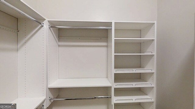 900 Ellesmere Pt, Mcdonough, GA 30253 - view of walk in closet