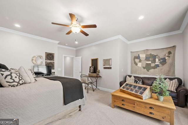bedroom featuring light carpet, crown molding, baseboards, a ceiling fan, and recessed lighting