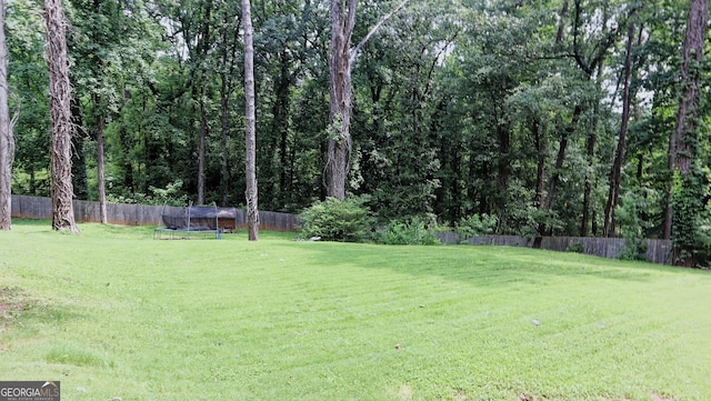 288 Harper Rd SE, Atlanta, GA 30315 - view of yard with a trampoline