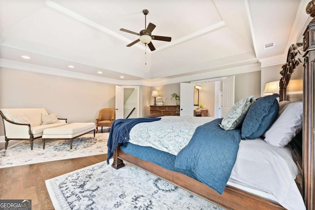 3456 Glen Mist Pl, Dacula, GA 30019 - bedroom featuring wood finished floors, recessed lighting, a tray ceiling, and baseboards