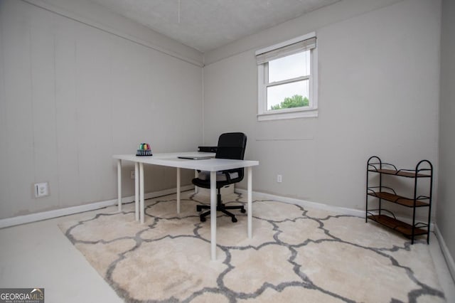 4529 Lakeview Dr, Powder Springs, GA 30127 - home office with baseboards