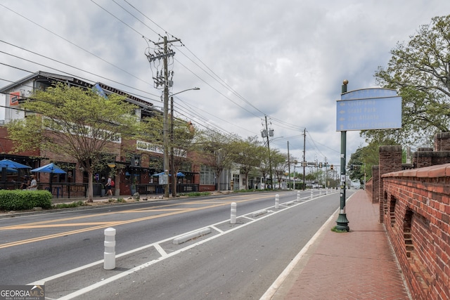 170 Boulevard Se 521H, Atlanta, GA 30312 - view of asphalt street featuring street lights, sidewalks, and curbs