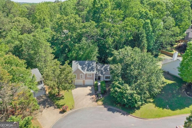 bird's eye view of a heavily wooded area