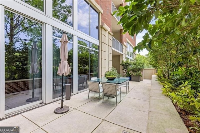 1820 Peachtree St Unit 311, Atlanta, GA 30309 - view of patio with outdoor dining area