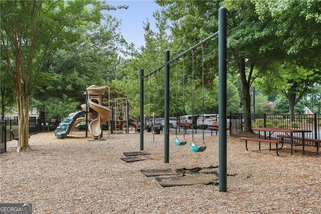 2759 Thomashire Trce, Marietta, GA 30066 - community play area featuring fence