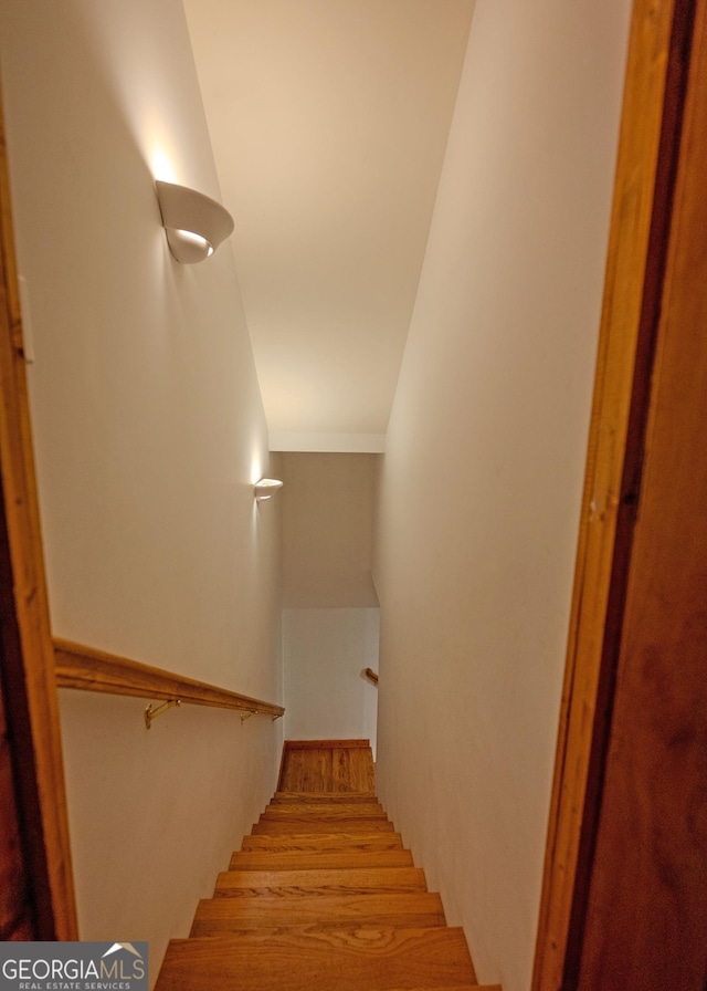 142 Hugh Dorsey Rd, Hartwell, GA 30643 - stairs with wood finished floors