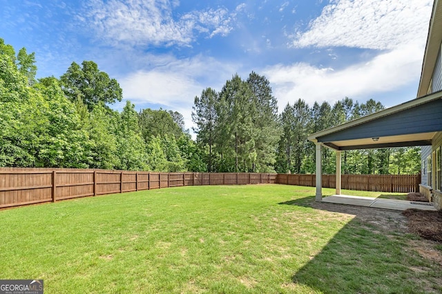 view of yard with a patio
