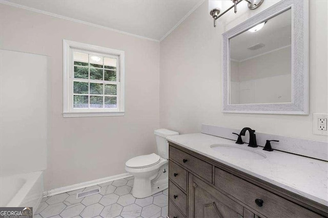 full bath featuring ornamental molding, baseboards, toilet, vanity, and a bath