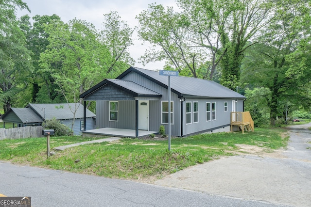 11 Cloverhurst Dr, Toccoa, GA 30577 - view of front facade