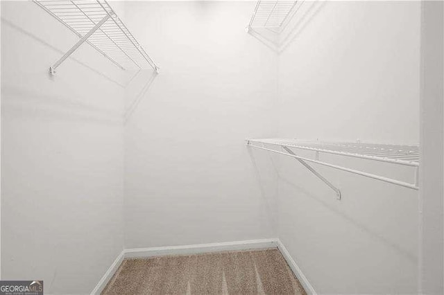 1135 Kilmington Ct, Alpharetta, GA 30009 - spacious closet featuring carpet floors