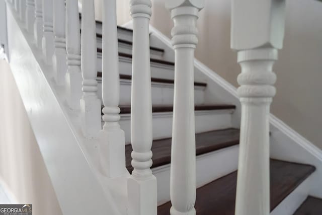 409 N Jefferson Ave, Eatonton, GA 31024 - view of stairway