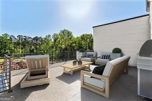 view of patio featuring an outdoor hangout area
