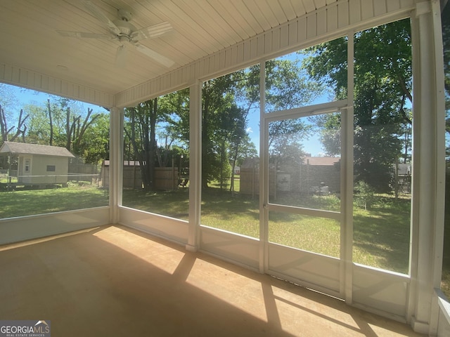 3812 Hartley Bridge Rd, Macon, GA 31216 - unfurnished sunroom with ceiling fan