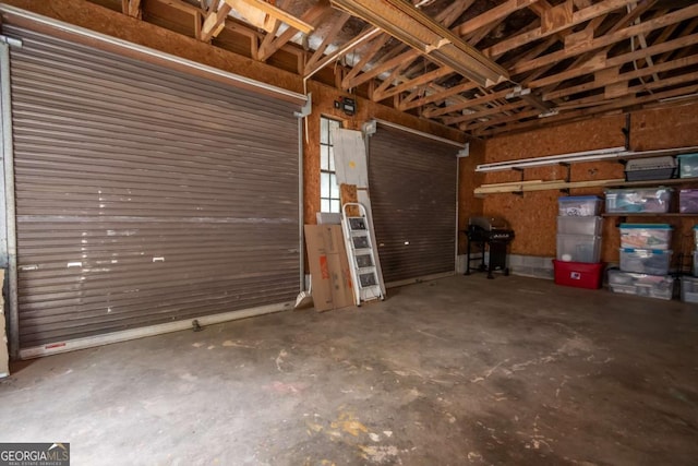 180 Cross St, Maysville, GA 30558 - view of garage