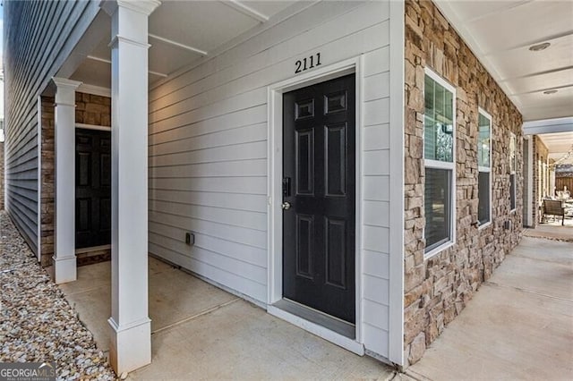 2111 Wesson Ct, Kennesaw, GA 30144 - entrance to property with stone siding