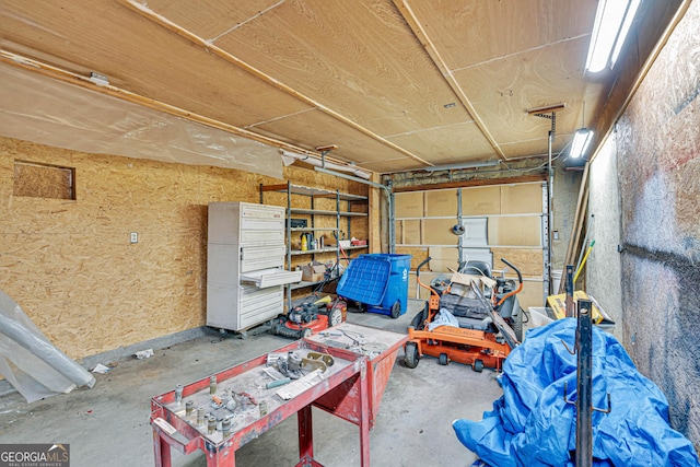 95 Stephens Dr, Covington, GA 30016 - garage with a workshop area