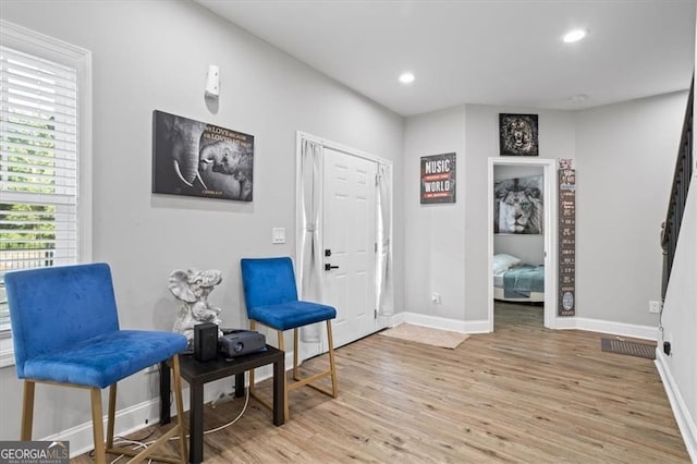 1174 Princess Ave SW, Atlanta, GA 30310 - living area featuring light wood-type flooring, baseboards, and recessed lighting