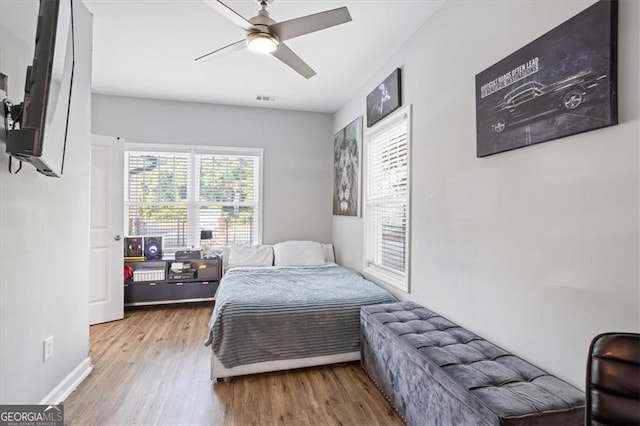 1174 Princess Ave SW, Atlanta, GA 30310 - bedroom featuring wood finished floors and a ceiling fan