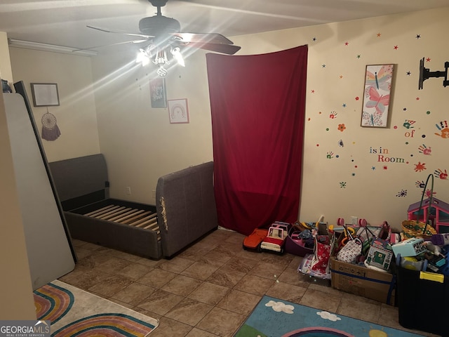 bedroom featuring a ceiling fan