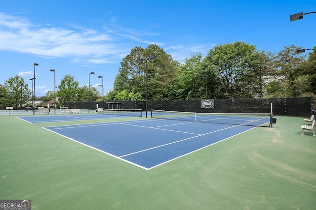 1640 Settindown Dr, Roswell, GA 30075 - view of tennis court with community basketball court