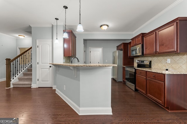 4633 Hidden Creek Dr, Gainesville, GA 30504 - kitchen featuring stainless steel appliances, dark wood-style flooring, a peninsula, a sink, and crown molding