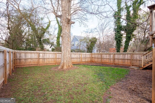 569 Hope St SW, Atlanta, GA 30310 - view of yard featuring stairway