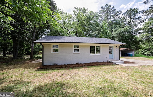 165 Dowdy Rd, Athens, GA 30606 - view of front of home featuring crawl space, brick siding, and a front yard