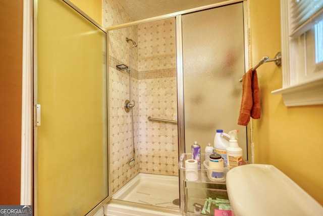 2368 Ellis Ct, Snellville, GA 30078 - full bathroom featuring a shower stall