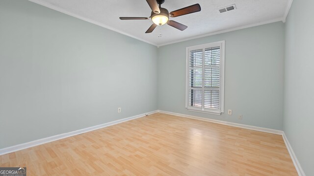 4771 Pinefield Dr NW, Acworth, GA 30102 - full bath featuring a stall shower, toilet, and double vanity